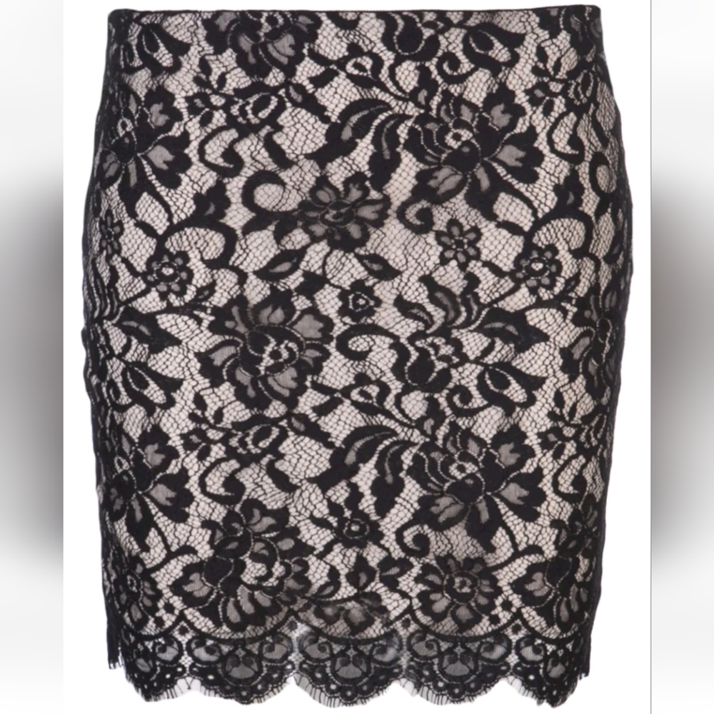 Haute hippie | Sexy Black & Cream Double Silk Lined Lace Mini Skirt Medium